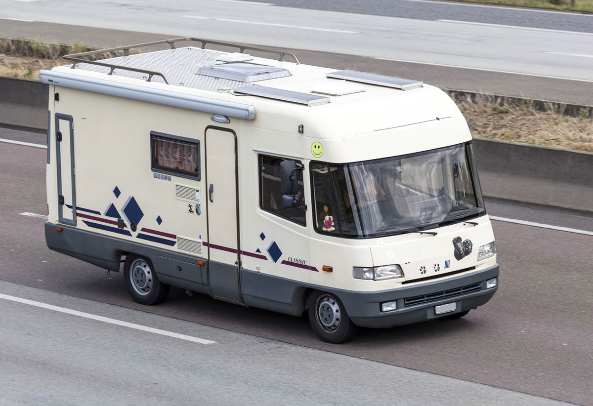 mobile-dental-van