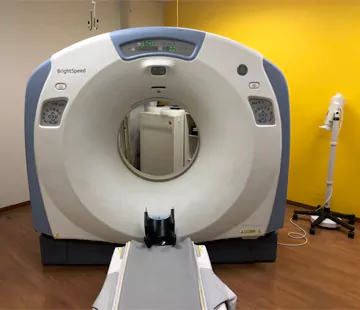 2009-ge-brightspeed-elite-select-x-ct-scanner