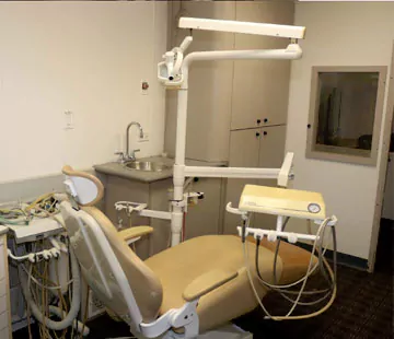 dental-trailer-5