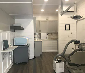 Gooseneck Mobile Dental Trailer