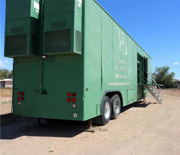 mobile-dental-trailer-2