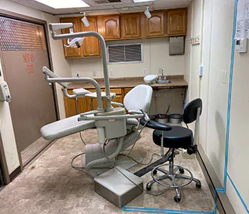 One Operatory 20' Mobile Dental Trailer