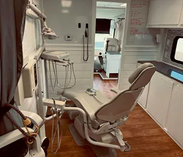 Single Operatory Mobile Dental Coach