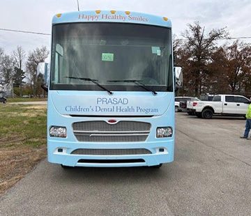 Two Operatory Dental Bus