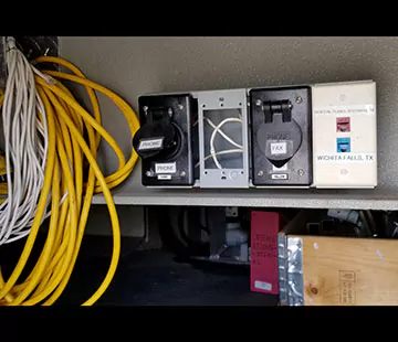 VCT MR Cat 5 Connection