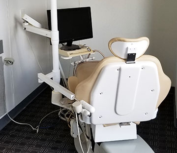 mobile-dental-trailer-16