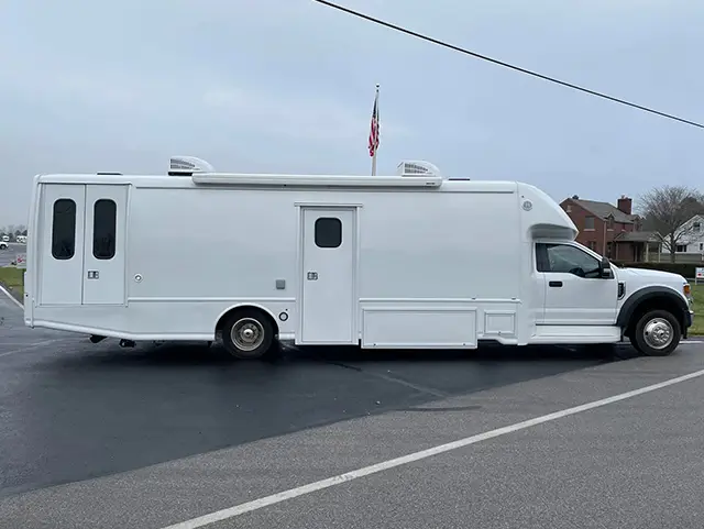 Tesco Two Room Mobile Dental Unit with Wheelchair Lift 