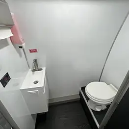 Tesco Two Room Mobile Dental Unit with Wheelchair Lift 